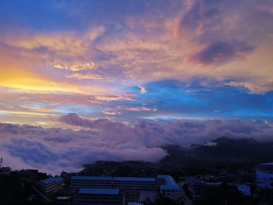 Vacation House In Baguio With Amazing Sunset Views Baguio City Luaran gambar