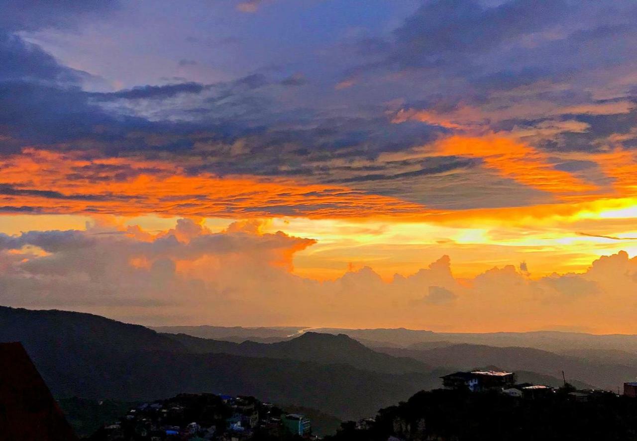 Vacation House In Baguio With Amazing Sunset Views Baguio City Luaran gambar